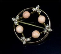 Antique coral and 9ct rose gold brooch