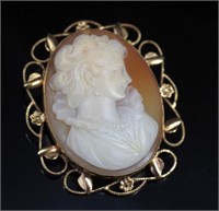 Early 20th C. cameo and 9ct rose gold brooch
