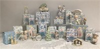 Lot of Sugar Town Precious Moments Figurines