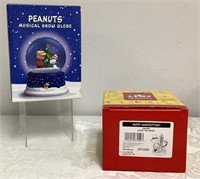 Peanuts Musical Snow Globe & Happy Harvest Time