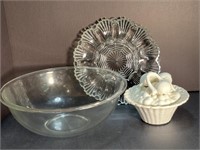 Lg Glass bowl, egg plate & dip jar?