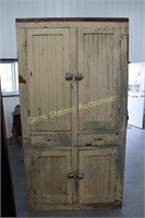 Antique 4door cupboard