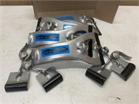 CAR TOP CARRIER CLAMPS
