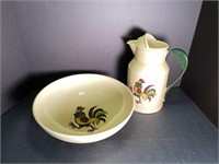 Metlox PoppyTrail Rooster Serving bowl & Pitcher