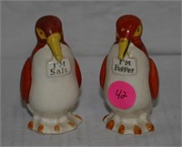 ANTIQUE, RED PENGUIN SALT AND PEPPER SHAKERS