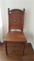 ANTIQUE WOOD CHAIR WITH CARVED BACK