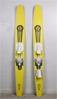 NOS Vintage Yellow Viking White Ash Water Skis
