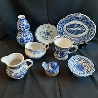 8 Pcs Blue Willow and Cobalt Items