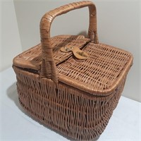 Wicker Picnic Basket with Knitting Supplies