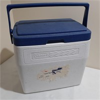 Coleman Cooler with Table Top Lid