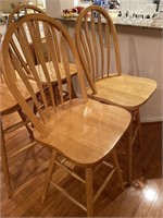 Pair of swivel oak bar stools - great condition