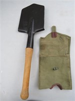 Military Shovel w Sheath Soldiers Back Pack Trench
