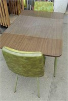Vintage Drop Leaf Table with (2) Chairs