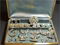 Bling - Scatter pins, earrings and show clip w/box