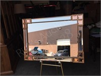 mirror w/ beveled mirror frame