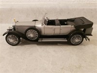 Franklin Mint Model 1925 Rolls Royce Silver Ghost