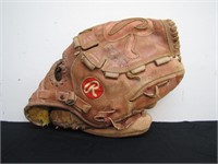 Vintage Heavy Leather Rawlings Baseball Glove