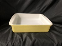 Pyrex 8x 8 Baking Dish