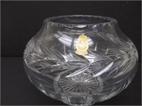 Polish hand cut crystal vase