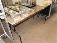 Wooden folding table 6'