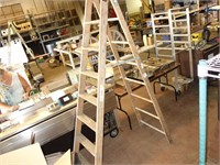 8ft wooden ladder