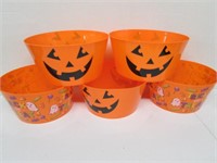 5 Halloween Bowls