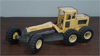 Vintage metal Tonka grader 16.5 in by 7 in by 7.5