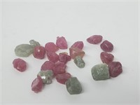 120cts Green sapphire and ruby gemstone rough lot