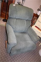 CLOTH GREEN LAZY BOY RECLINER