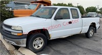 2002 Chevy 1500 4X4 pick up truck