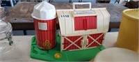 FISHER PRICE FARM HOUSE WITH TOYS