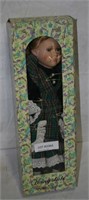 NOS PORCELAIN KINGSTATE THE DOLL CRAFTER DOLL