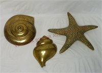 Vintage Brass Wall Hanging Starfish & Shells