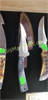 The Bone Collector Knife with Sheath