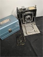 Vintage kodak camera. See pictures for details