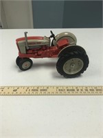 Ertl Ford 901 Select Speed 1/16 Scale Tractor