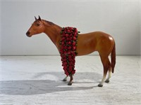 Breyer Horse - Wreath of Roses