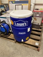 Lowe’s igloo 10 gal drinking water dispenser