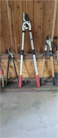 Group of branch/hedge trimmers and small shovel