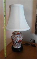 Small Ginger Jar Dresser Lamp