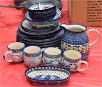 22 PIECE ASSORTED POLISH POTTERY