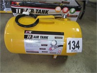 (11) Gallon Air Tank