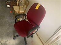 DESK CHAIR