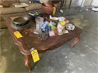 COFFEE TABLE - 36''x36'' (NEEDS REFINISHING)