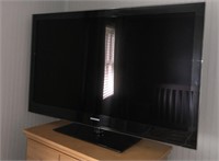 Samsung 52" Flat Screen