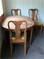Pine Table With 4 Chairs
