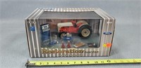 1/16 Ford 8N Tractor & Accessories
