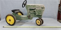 John Deere Pedal Tractor