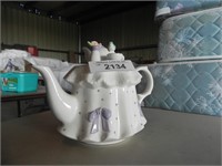 China Telaflora Teapot