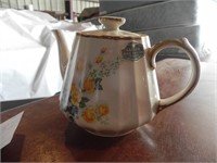 Sadler England White w/ Yellow Rose Teapot